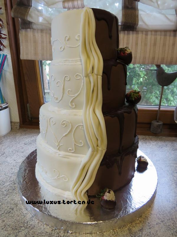 Hochzeitstorte Braut & Bräutigam